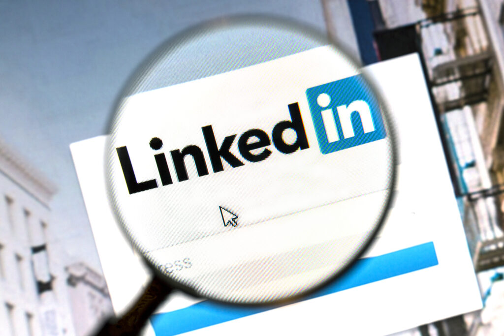 b2b企業更建議要經營 LinkedIn